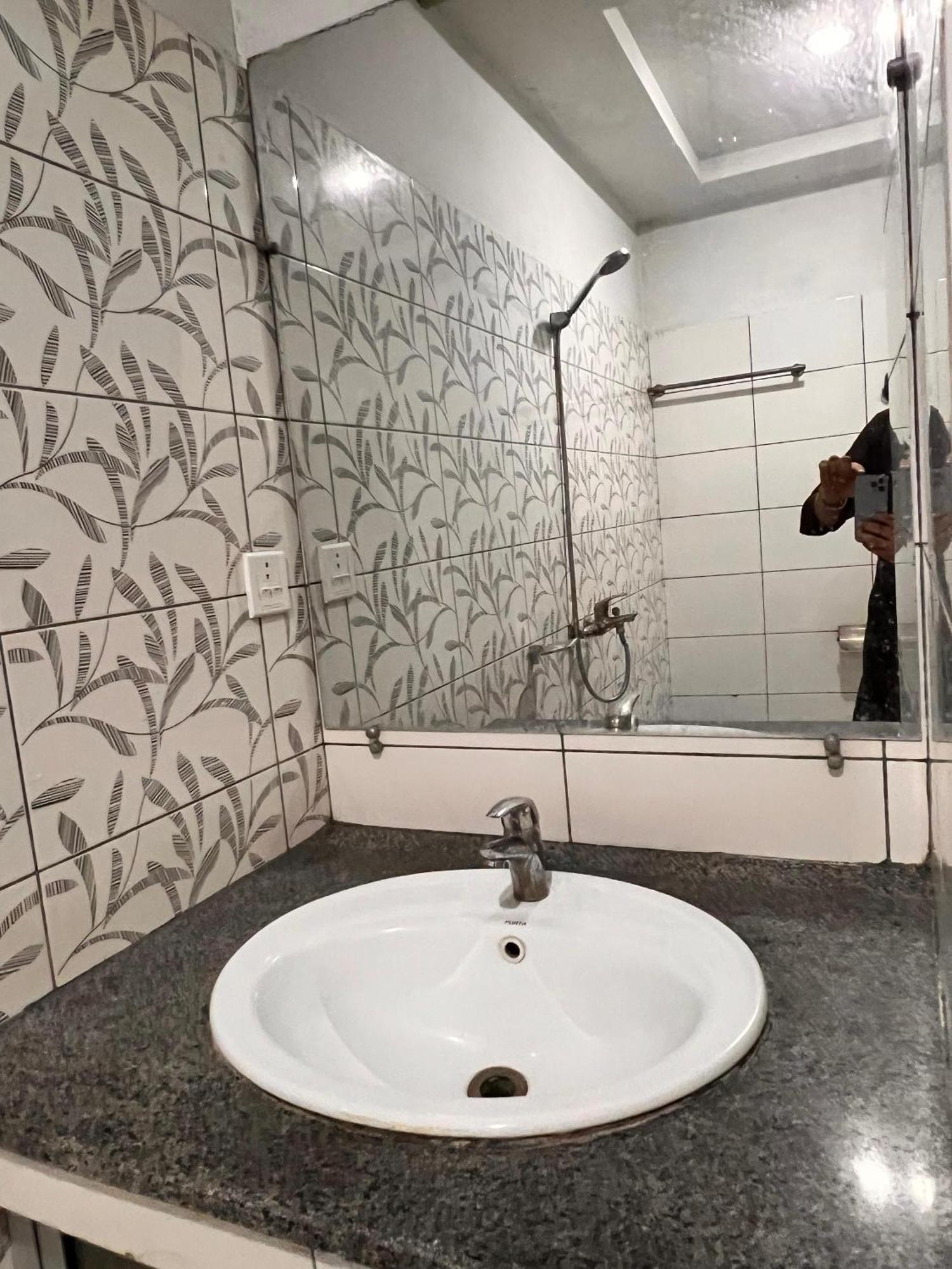 Comfortable Rental Apartments In Bahria Town Rawalpindi Bagian luar foto