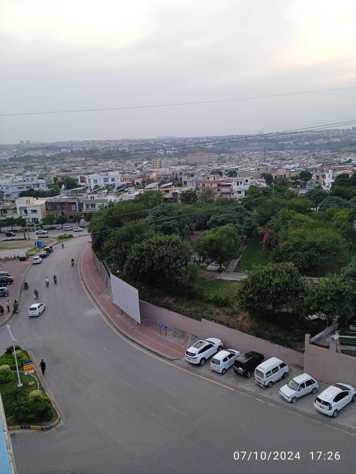 Comfortable Rental Apartments In Bahria Town Rawalpindi Bagian luar foto